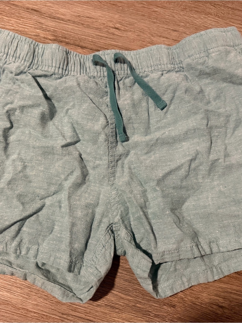 Light Sage Green Linen Drawstring Shorts